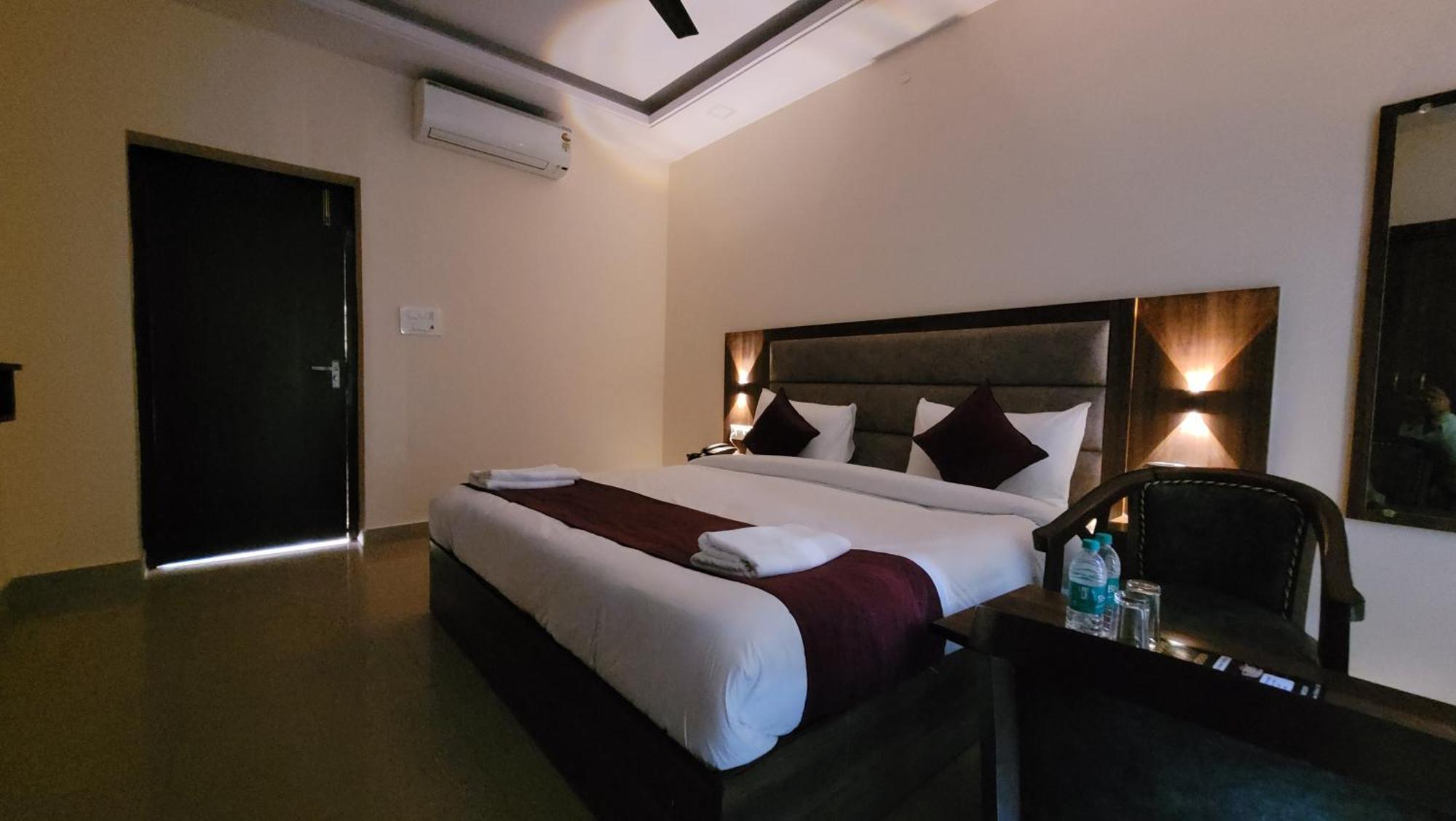 Hotel Keshav Nandan By The Shivaay Rishīkesh Eksteriør bilde