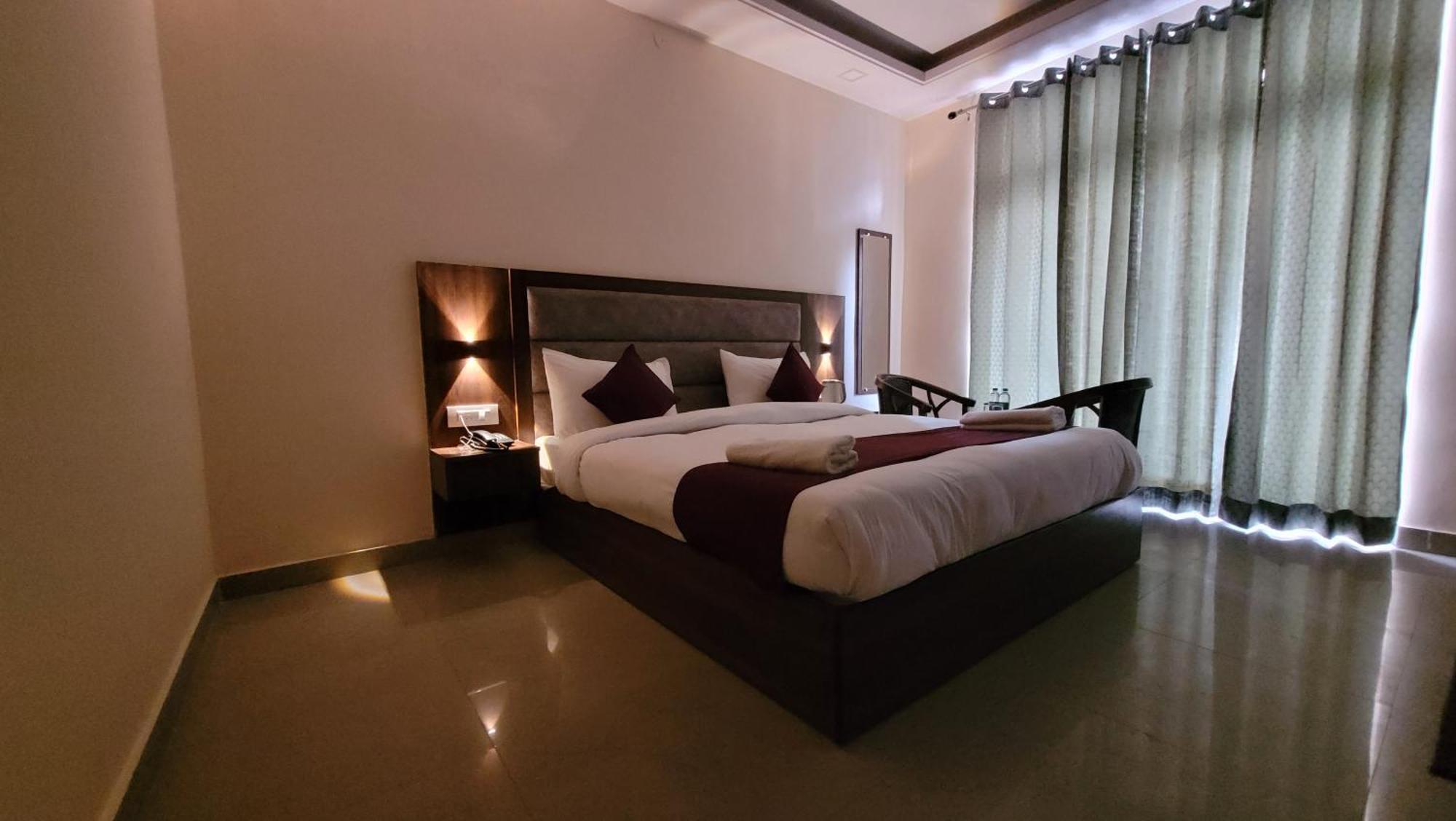 Hotel Keshav Nandan By The Shivaay Rishīkesh Eksteriør bilde