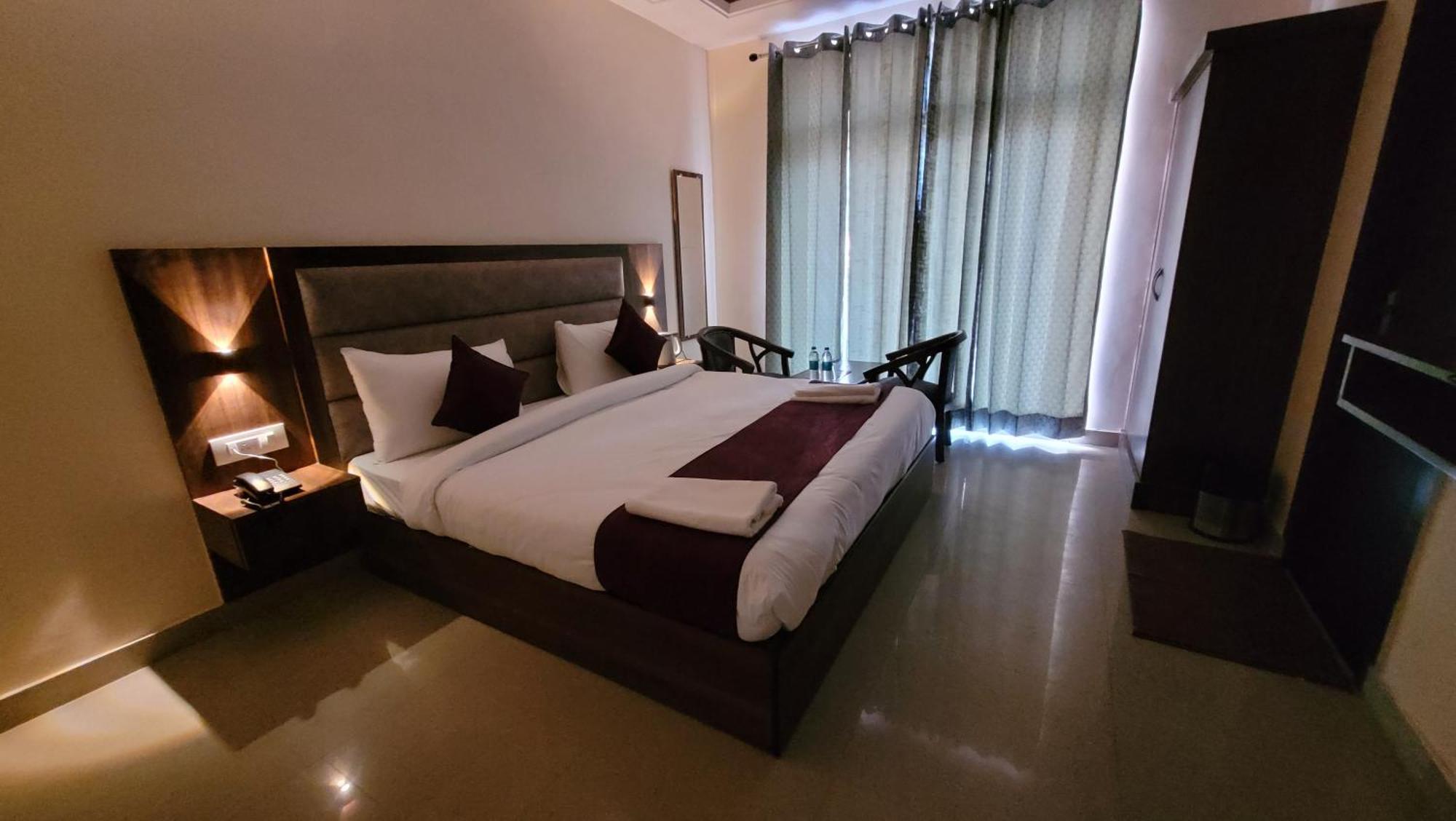 Hotel Keshav Nandan By The Shivaay Rishīkesh Eksteriør bilde